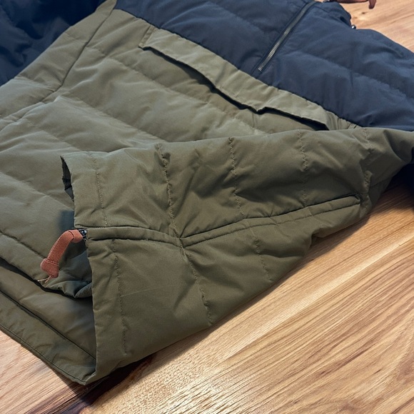 L.L.Bean Signature Puffer Jacket - Picture 5 of 5
